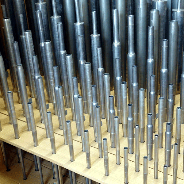 Ensemble des Flûtes à biberon du Grand-Orgue - Détail